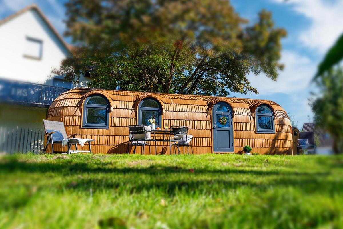 Auszeitgarten - Urlaub Im Tinyhaus Im Herzen Von Oberschwaben Aulendorf Eksteriør billede